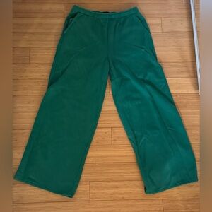 GAP Forest Green Relaxed Pants